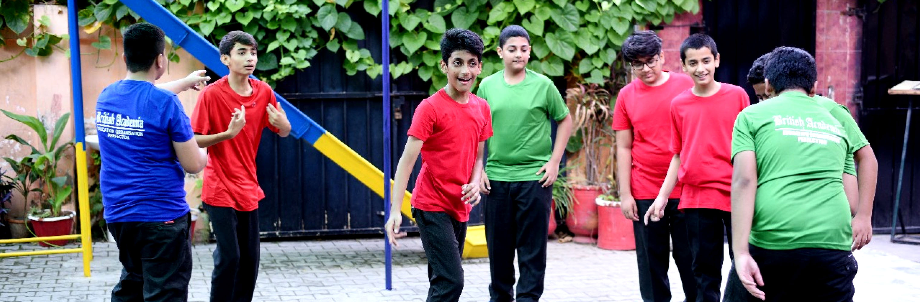 Where Learning Goes Beyond the Classroom
