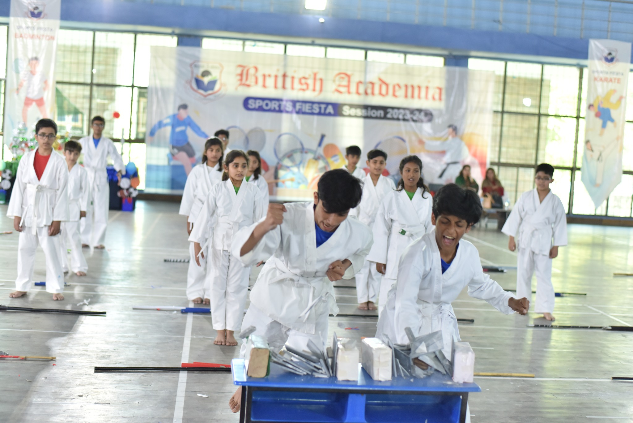 british acdamia gujrat english medium school gujrat